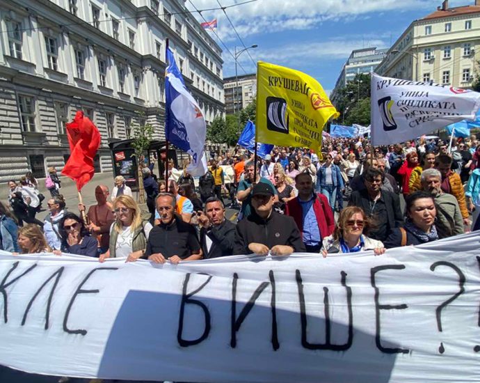 Prosvetari protest, Odjek.rs
